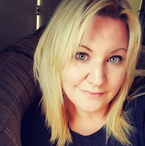 Meet your Posher, Wendi